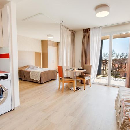 Résidence Villa Sully Fréjus Esterno foto